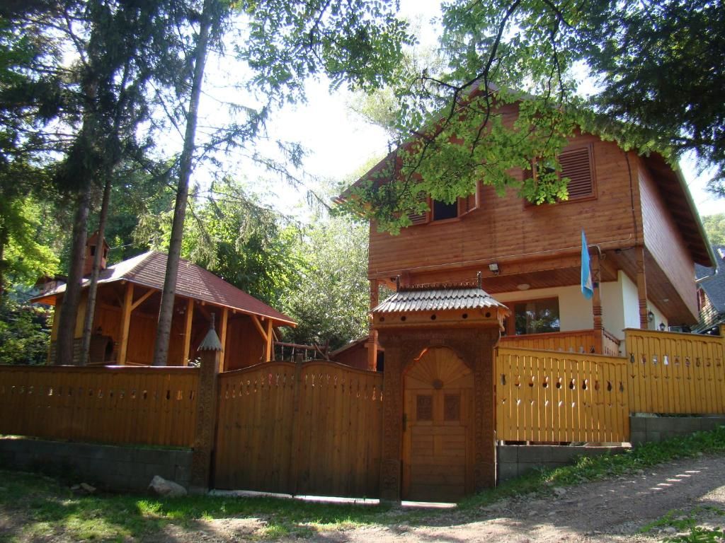 Загородные дома Székely ház Прайд